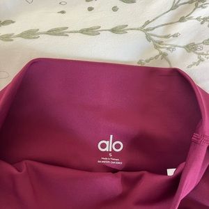 ALO HIGHWAISTED AIRBRUSH LEGGINGS